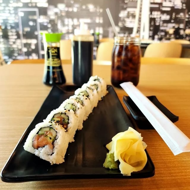 Spicy Salmon Roll.