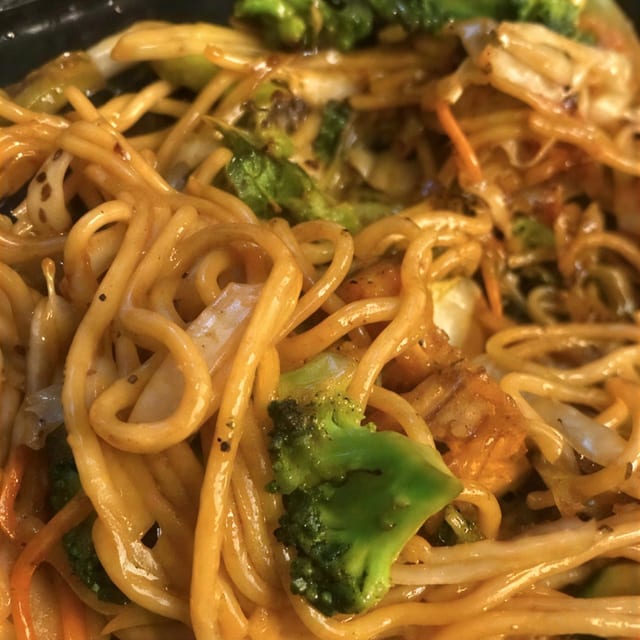 Organic Tofu Yakisoba.