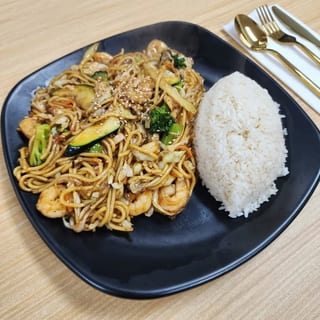 Shrimp Yakisoba - O